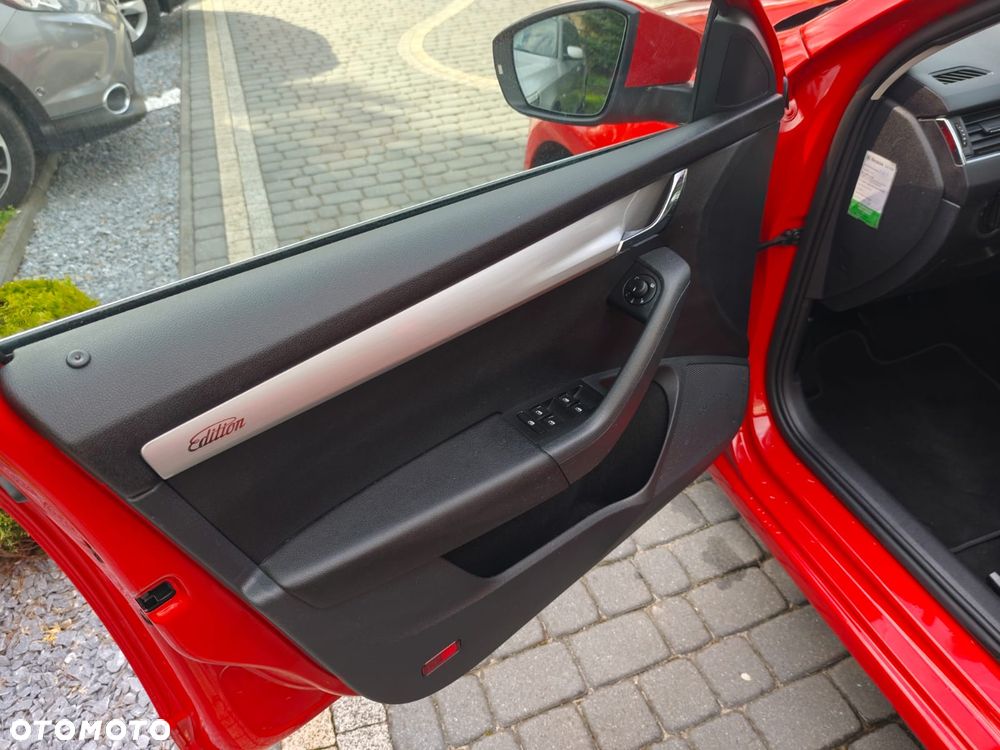 Skoda Octavia 2.0 TDI Edition - 7