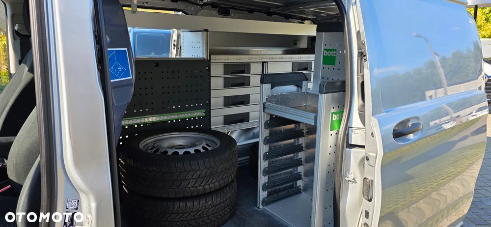 Mercedes-Benz Vito 114CDI Extralong Automat 9-g Tronic - 27
