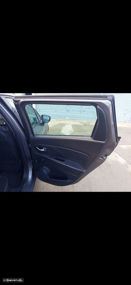 Renault Clio Sport Tourer 0.9 TCE - 30