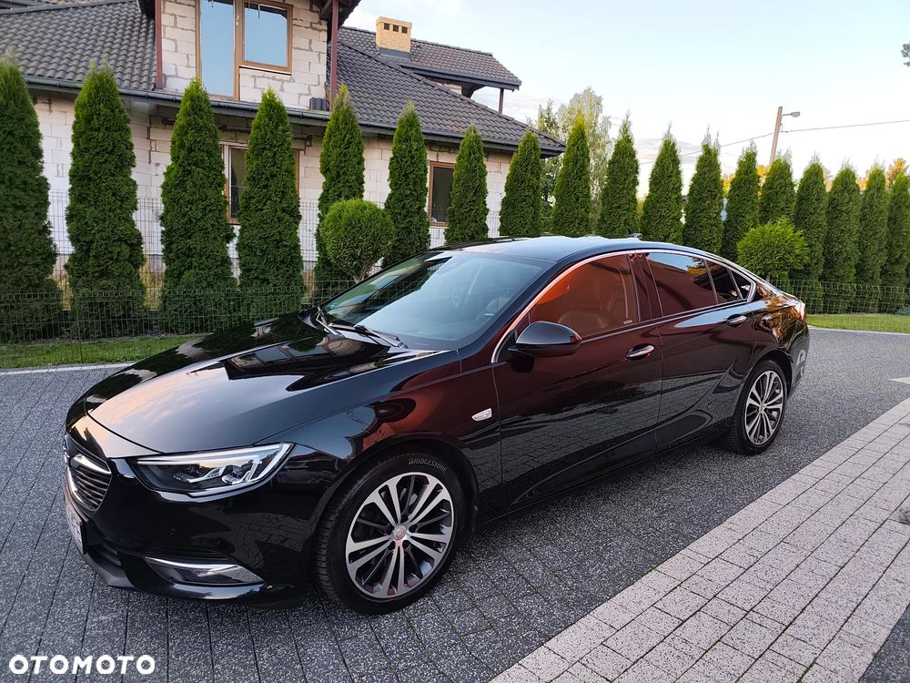 Opel Insignia - 30