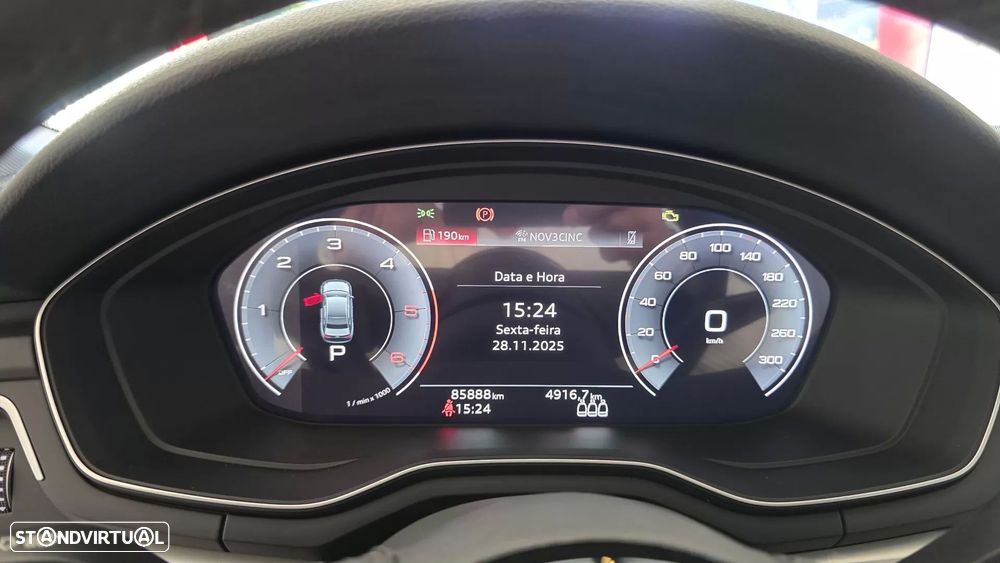 Audi A4 35 TDI S line S tronic - 40