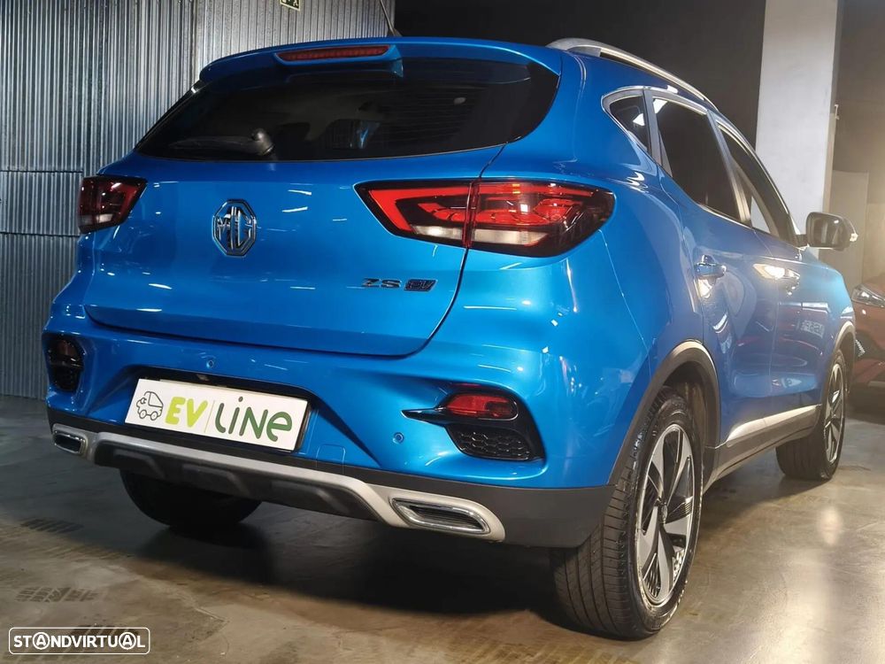 MG ZS EV 72.6 kWh Luxury - 13