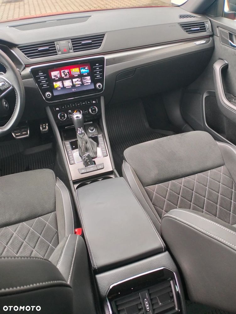 Skoda Superb 2.0 TSI Sportline DSG - 16