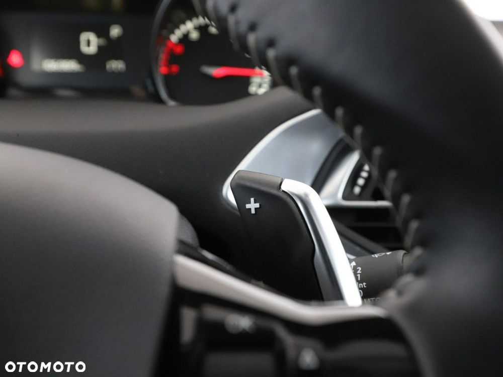 Peugeot 308 1.2 PureTech Allure S&S - 34