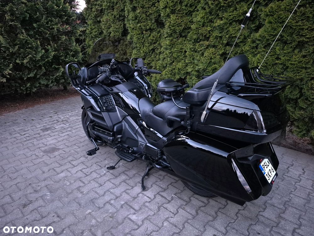 Honda GL - 4