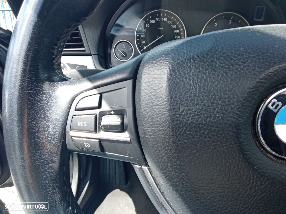 BMW 520 d Line Luxury - 17