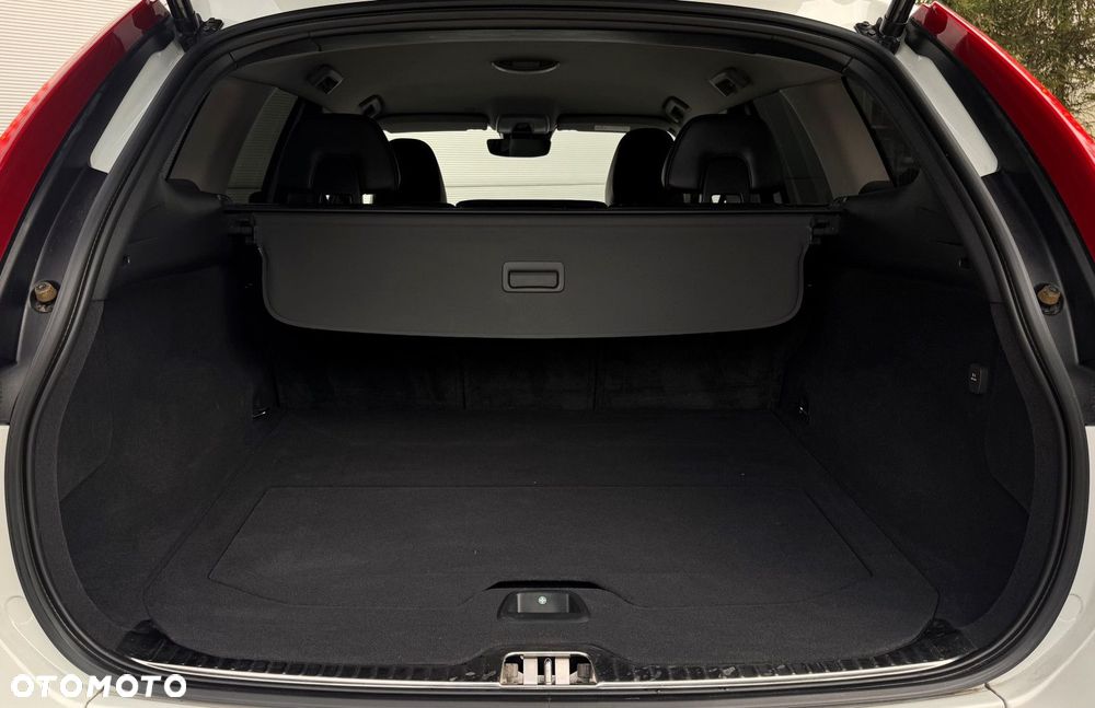 Volvo XC 60 - 32