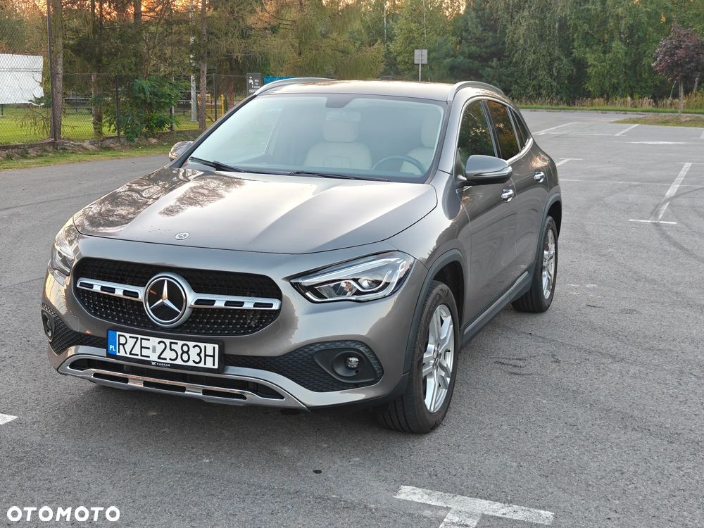 Mercedes-Benz Gla 2023 photo 2
