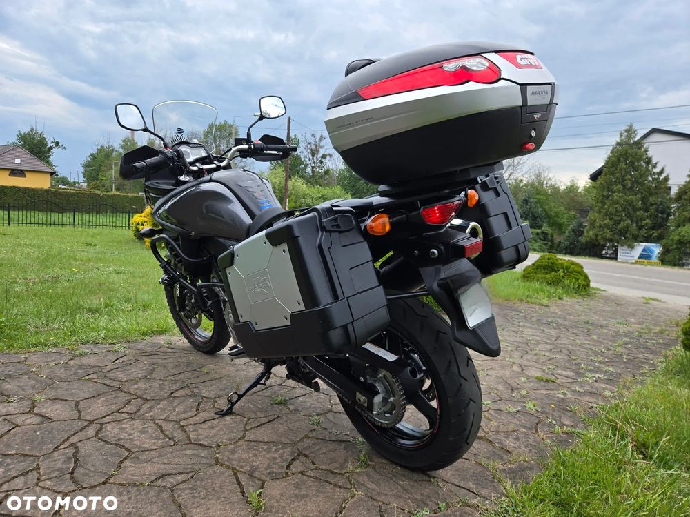 Suzuki V-STROM - 6