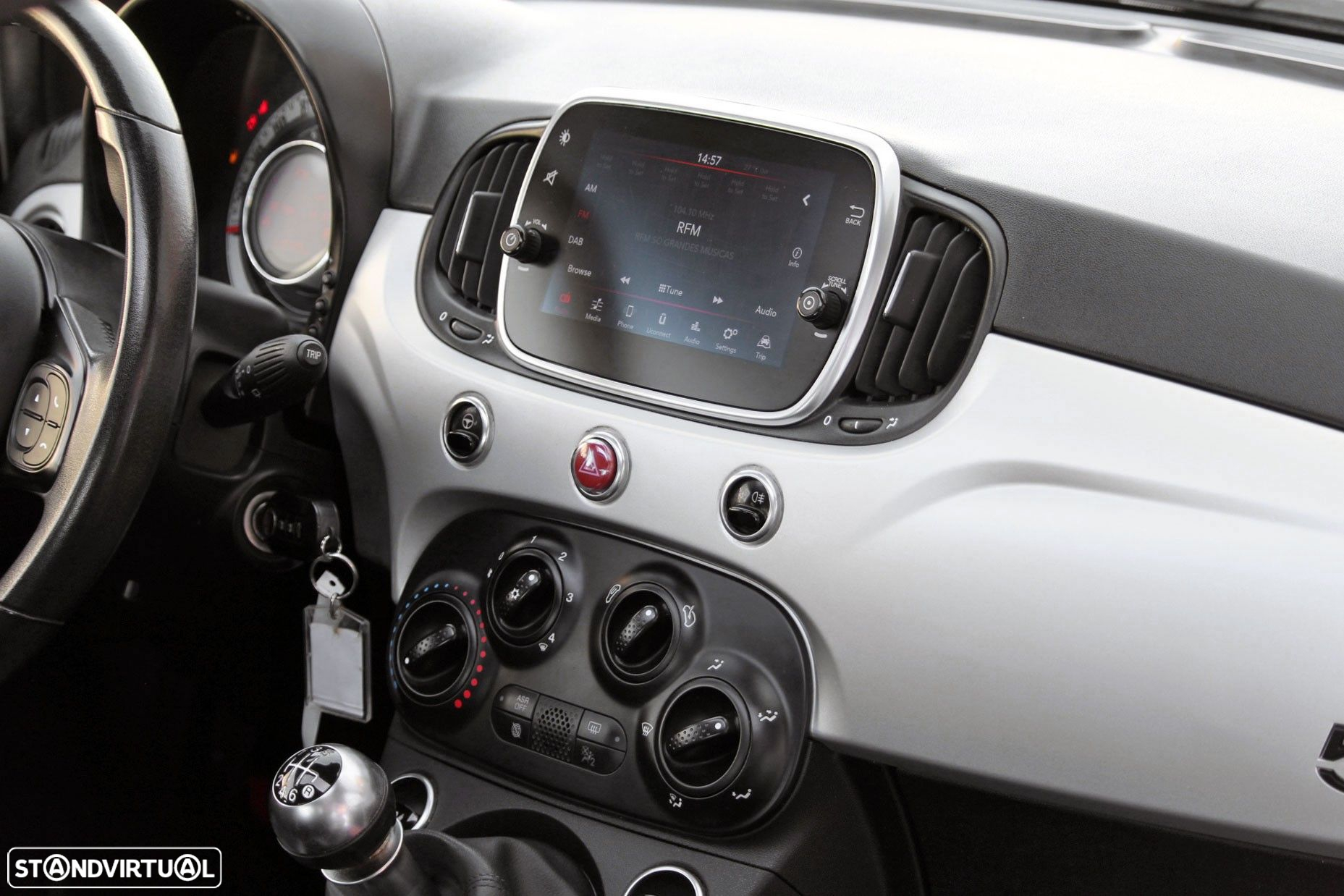 Fiat 500 1.0 Hybrid Connect - 13