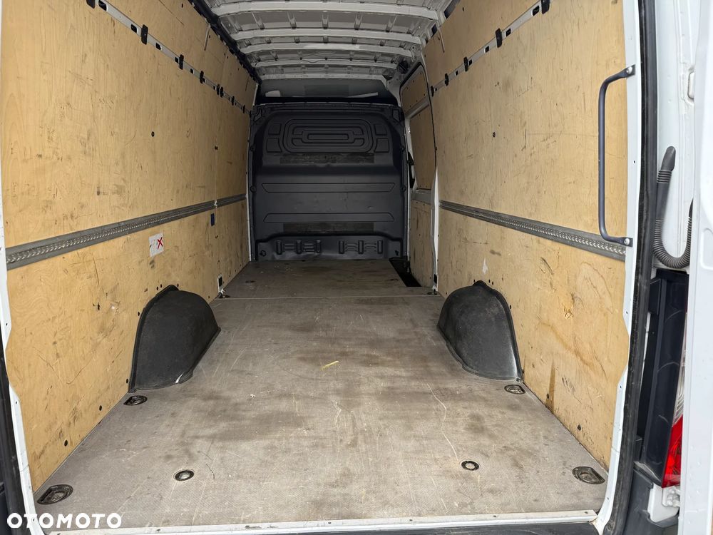 Mercedes-Benz SPRINTER - 8