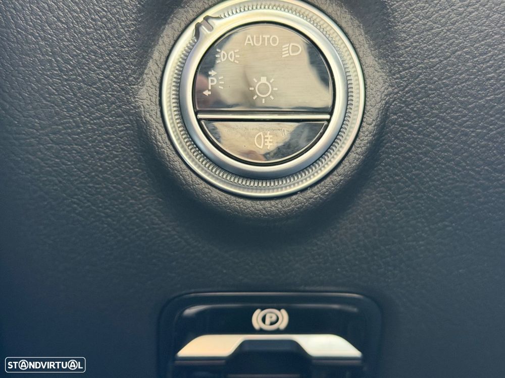 Mercedes-Benz C 300 de 9G-TRONIC AMG Line - 35