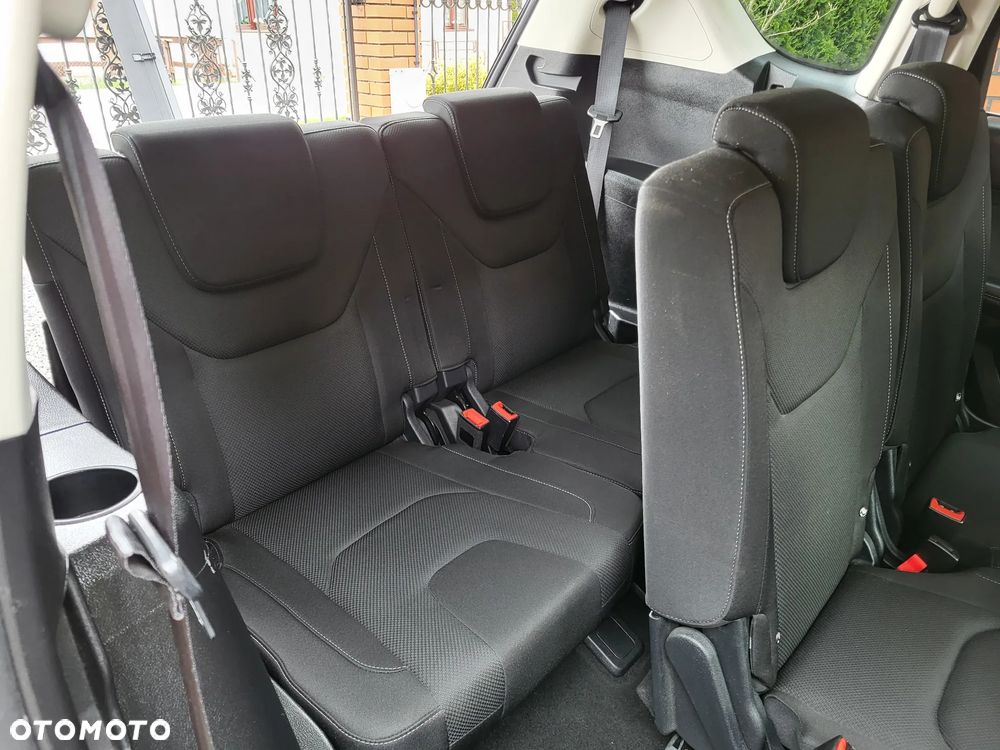 Ford S-Max 2.0 EcoBlue Titanium - 22