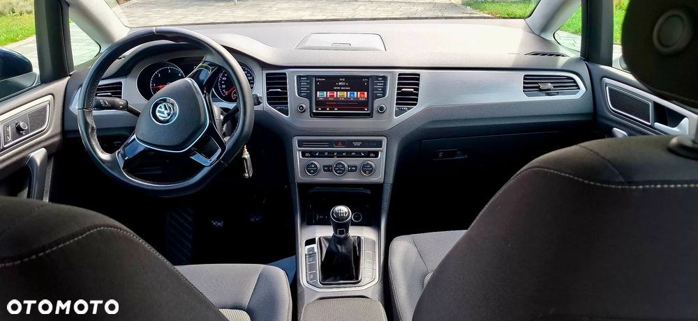 Volkswagen Golf 2.0 BlueTDI Comfortline - 27