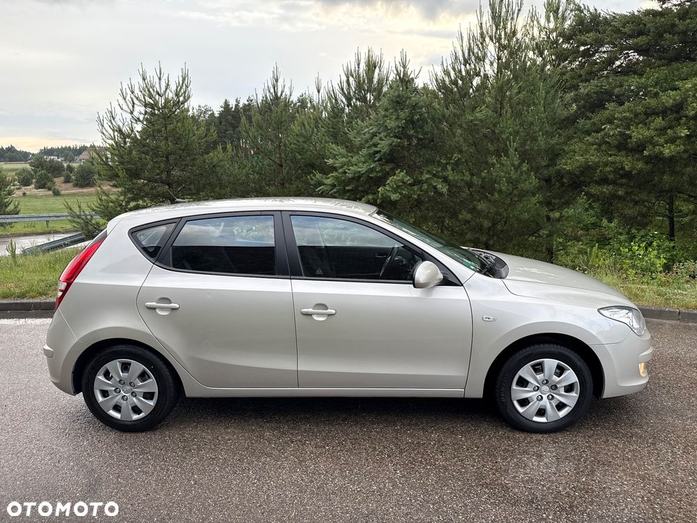 Hyundai i30 1.4 Edition Plus - 6