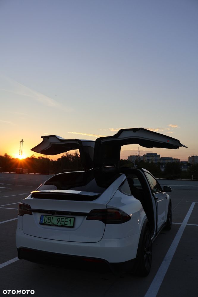 Tesla Model X Long Range AWD - 16