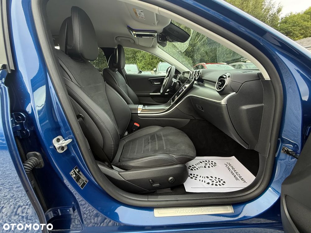 Mercedes-Benz Klasa C 220 d 9G-TRONIC 4Matic - 33