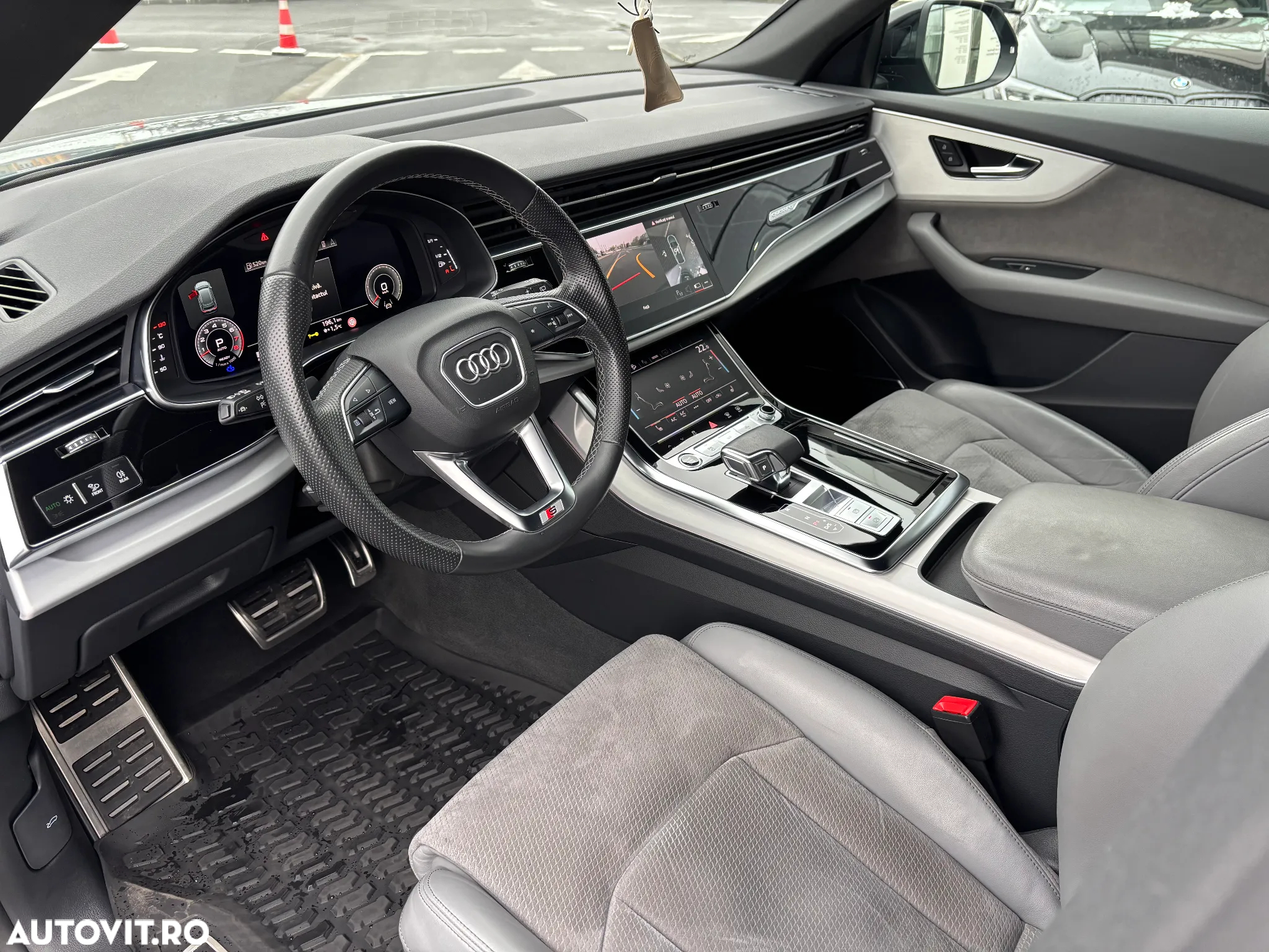 Audi Q8 3.0 55 TFSI quattro Tiptronic MHEV - 5