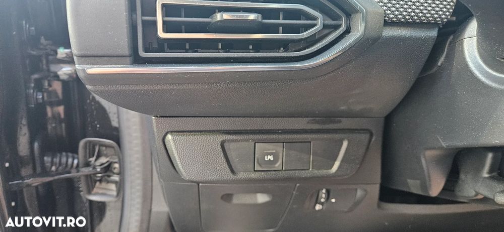 Dacia Logan ECO-G 100 MT6 Prestige - 12