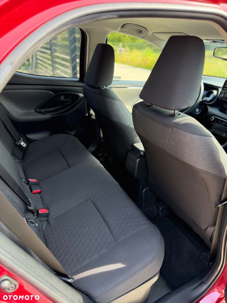 Toyota Yaris - 14
