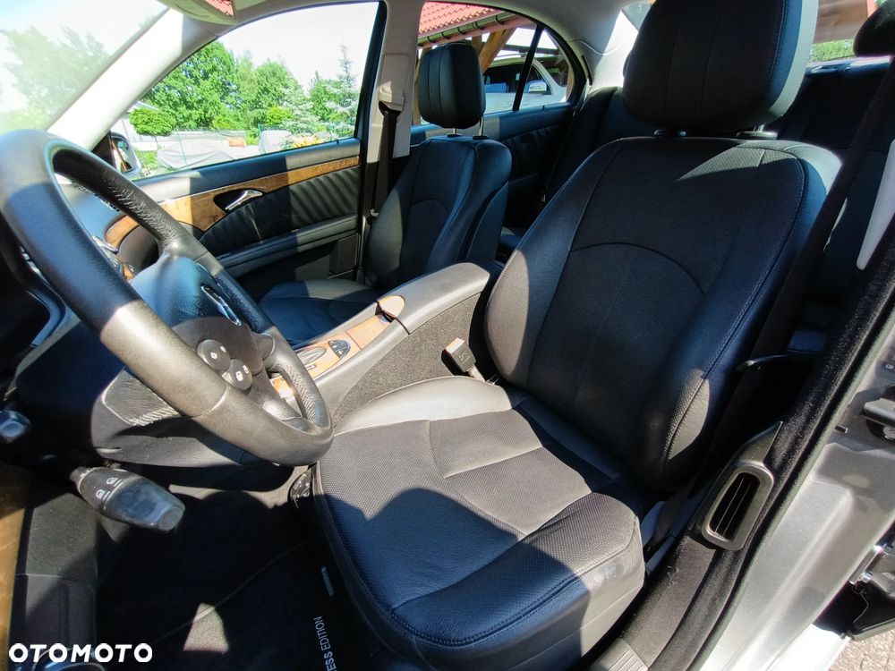 Mercedes-Benz Klasa E 300 BLUETEC Avantgarde - 22