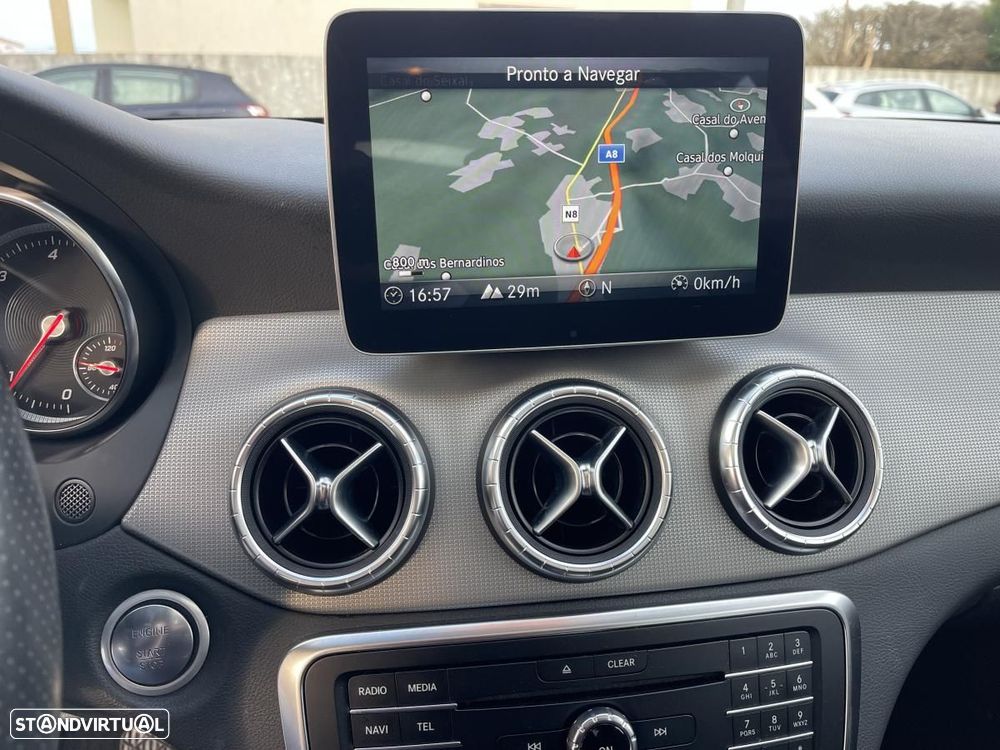 Mercedes-Benz CLA 180 d Peak Edition - 20