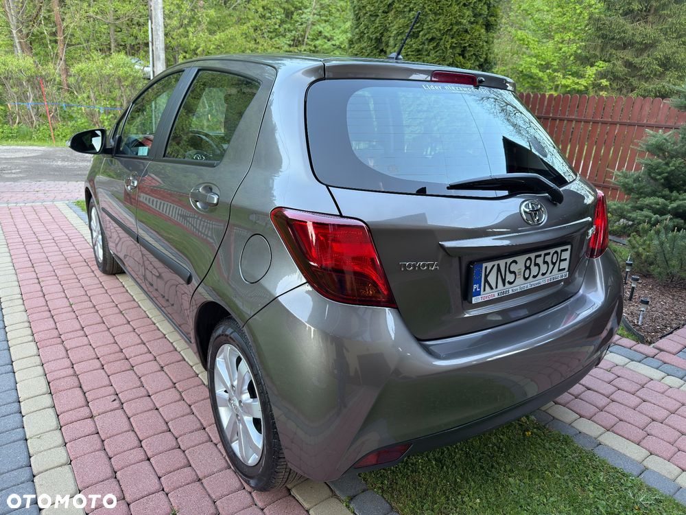Toyota Yaris 1.0 Active EU6 - 3