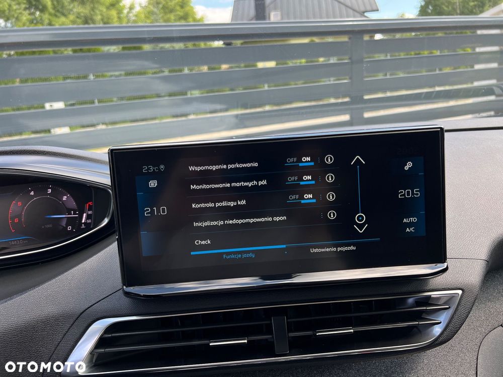 Peugeot 3008 1.5 BlueHDi Crossway S&S EAT8 - 32