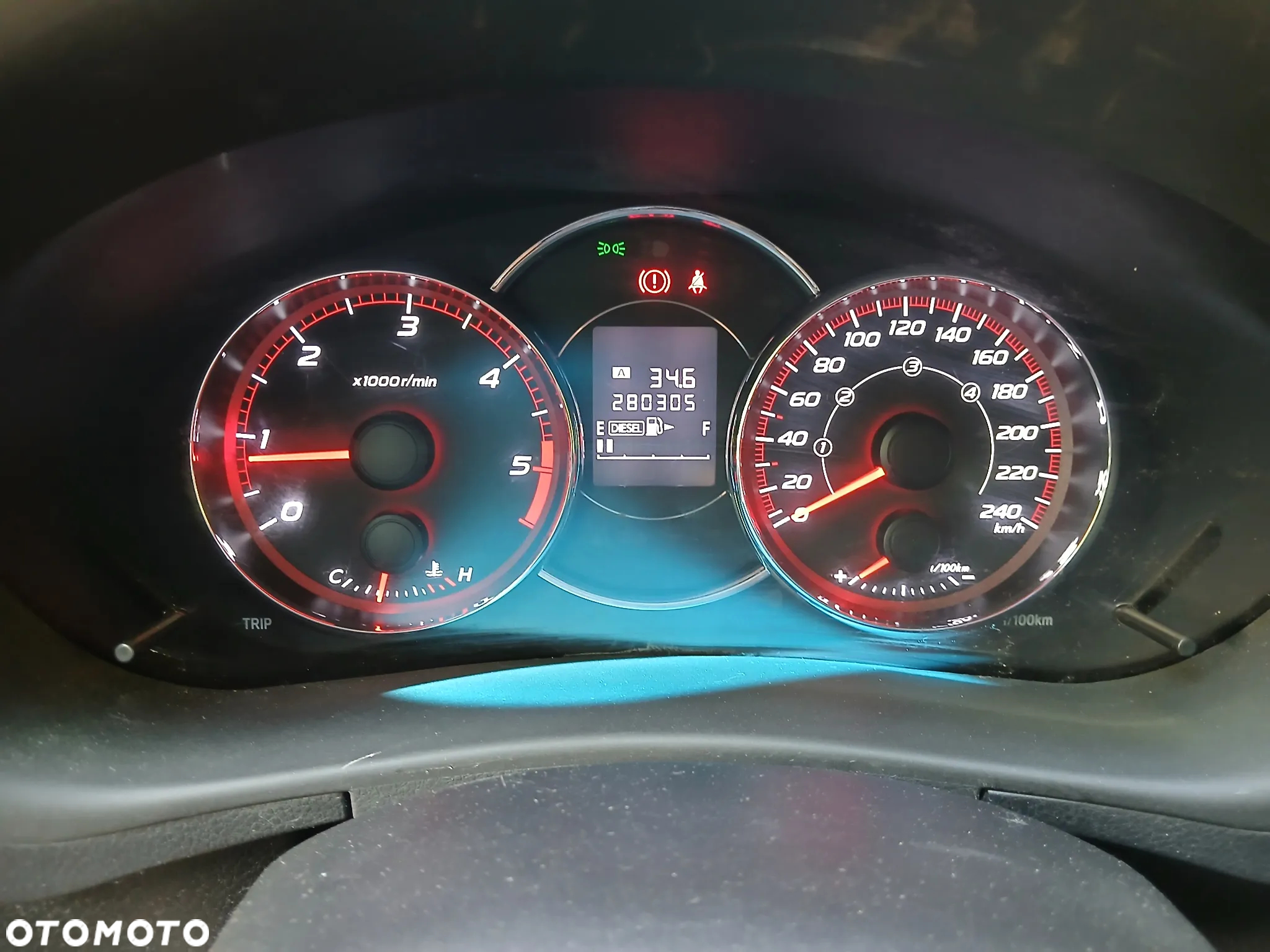 Subaru Forester 2.0 D Active - 21