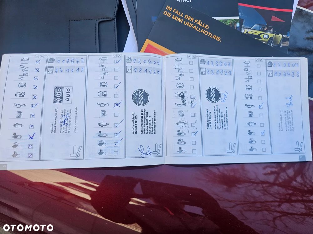 MINI Cooper 50 Mayfair - 35