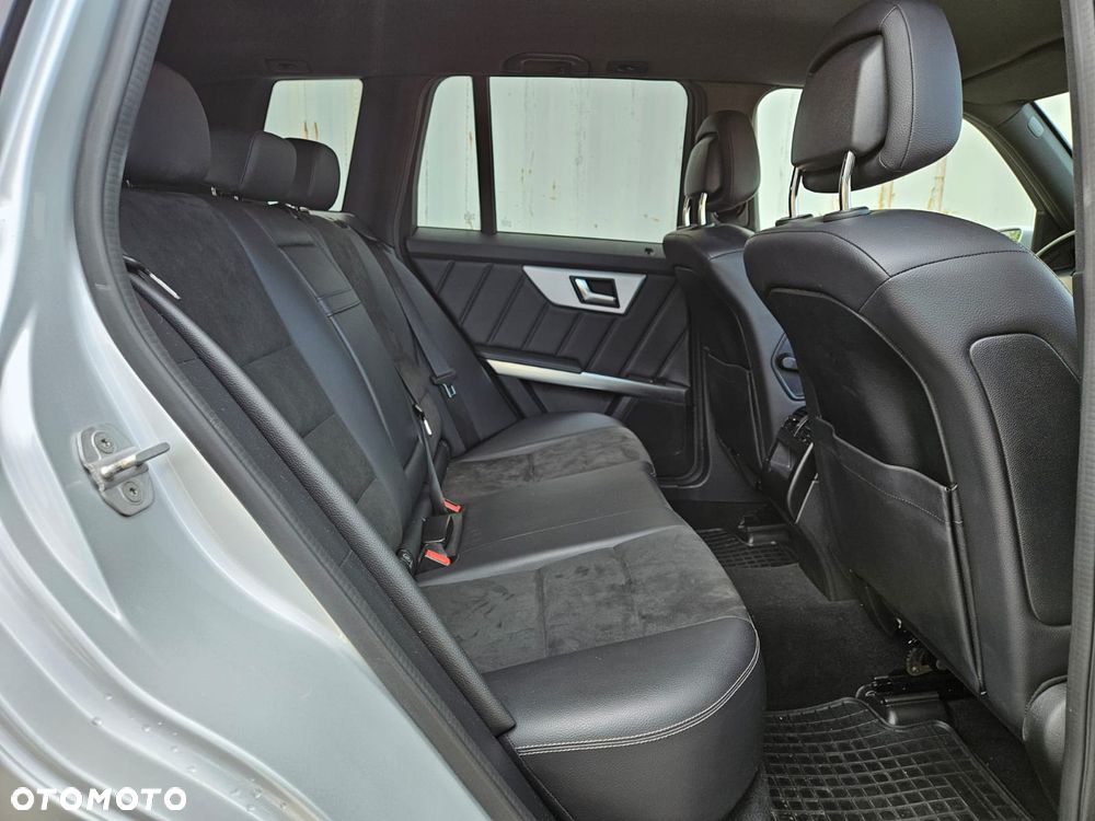 Mercedes-Benz GLK - 26