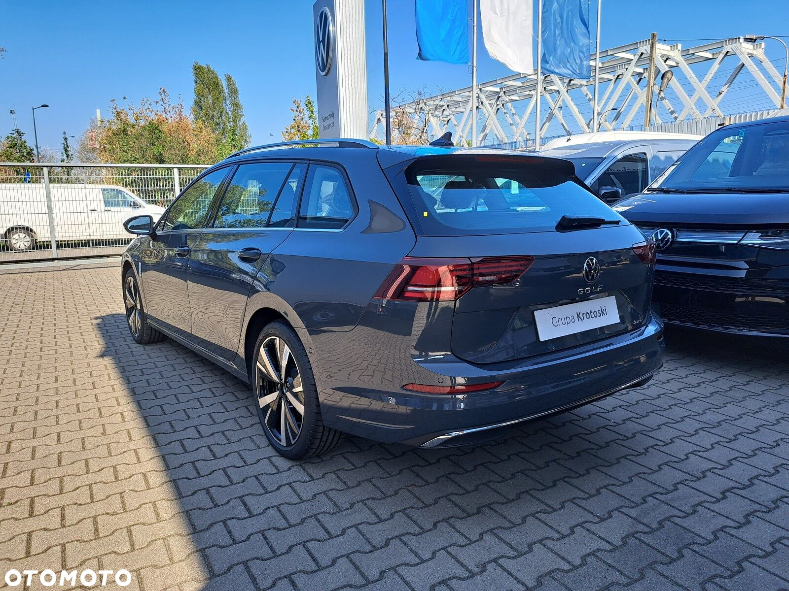 Volkswagen Golf - 5