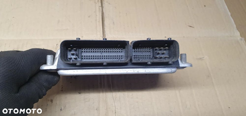 Komputer sterownik silnika VW Polo 9N 1.4 TDI 045906019CA - 2