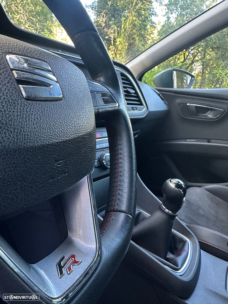 SEAT Leon 2.0 TDI DPF FR - 17