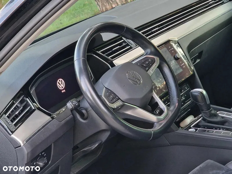 Volkswagen Passat 2.0 TDI 4Mot Elegance DSG - 14