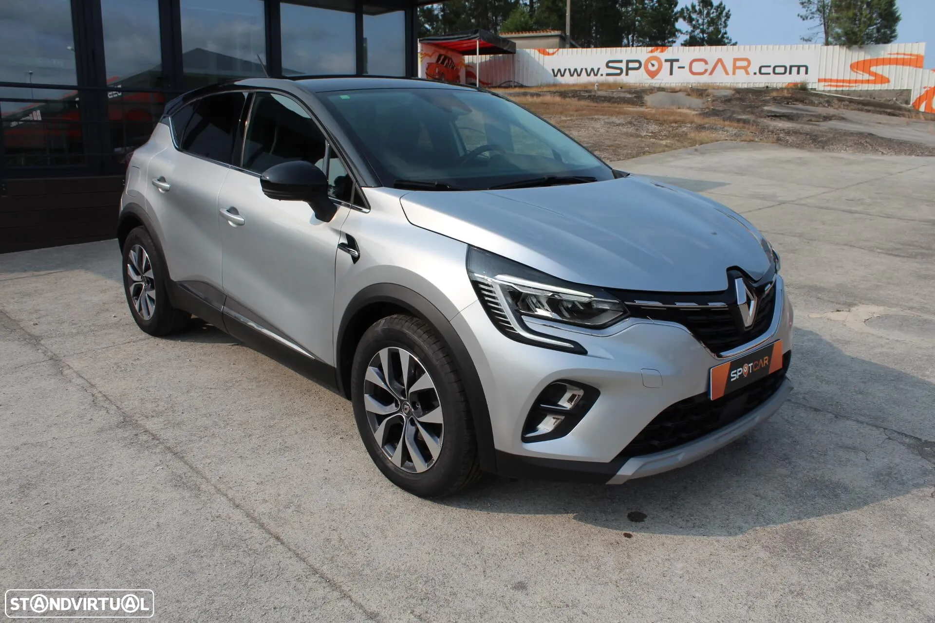 Renault Captur 1.0 TCe Intens Bi-Fuel - 2