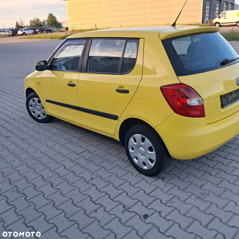 Skoda Fabia - 2