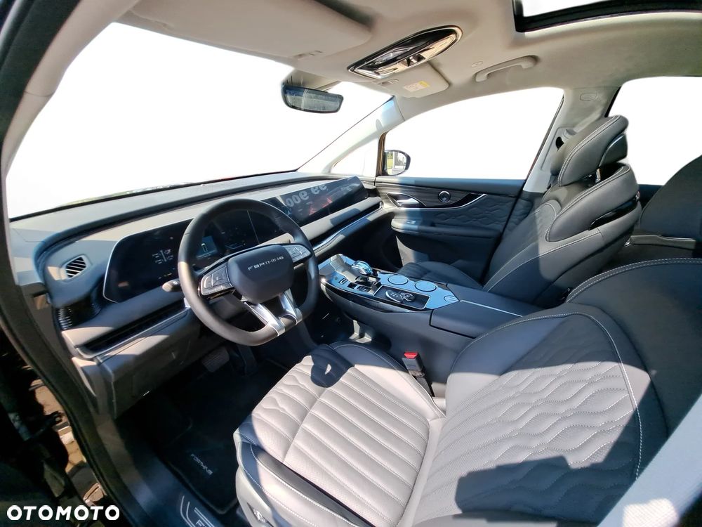 Forthing V-Tour 1.5 E-CVT - 17