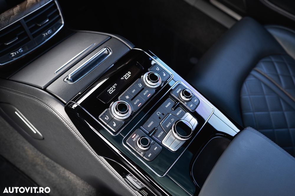 Audi A8 3.0 TDI DPF quattro Tiptronic Langversion - 25