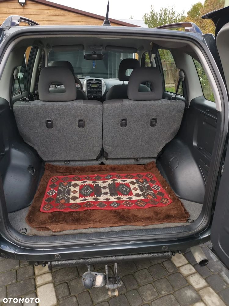 Toyota RAV4 2.0 D-4D Luna - 6