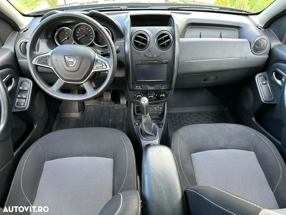 Dacia Duster 1.6 4x2 Acces - 11