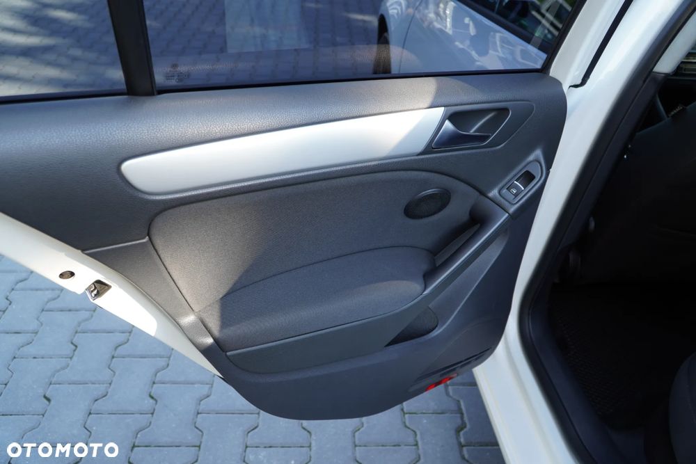 Volkswagen Golf 1.4 TSI Highline - 23