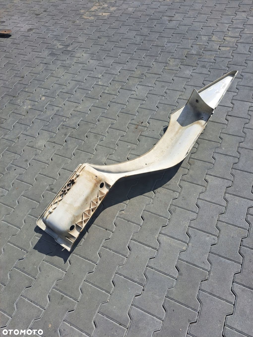 STOPNICA LEWA VOLVO FL RENAULT MIDLUM 19,5 KOŁA - 4