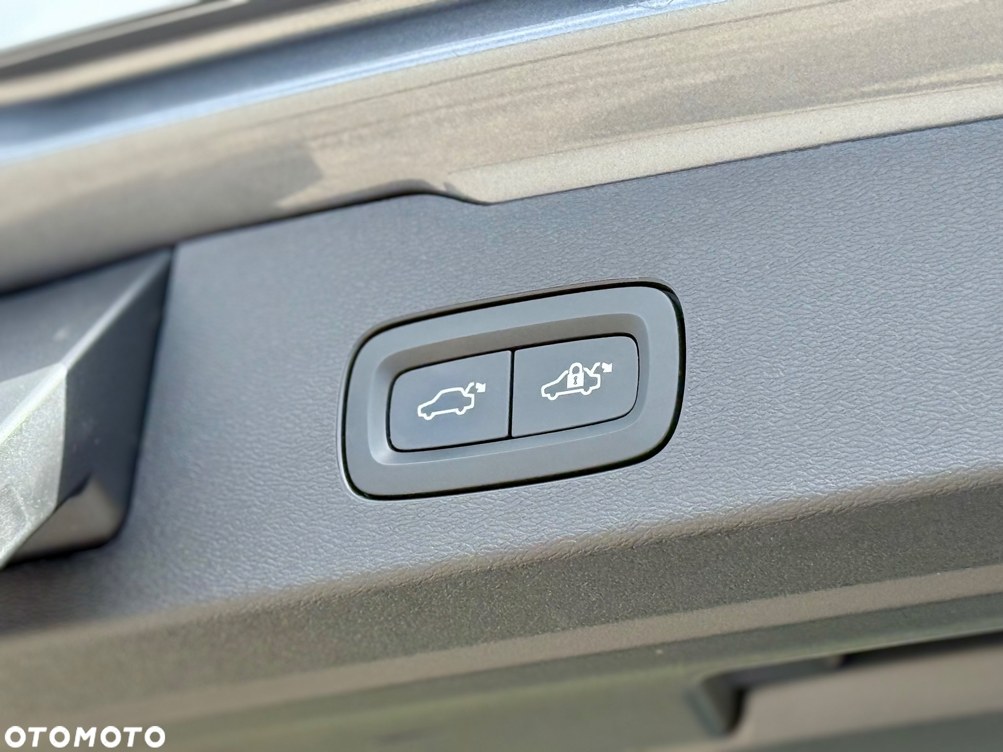 Volvo V60 B4 D Geartronic Momentum - 18
