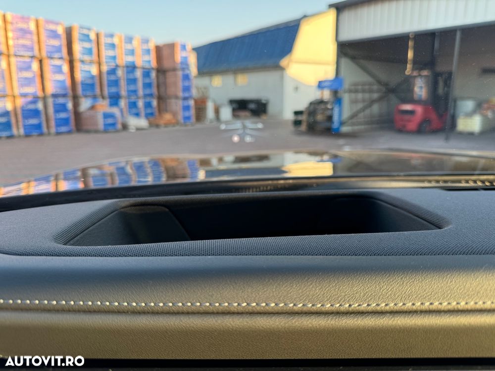 BMW M7 M760e xDrive AT PHEV - 15