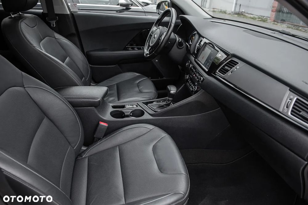 Kia Niro 1.6 GDI HEV 2WD OPF Vision - 39