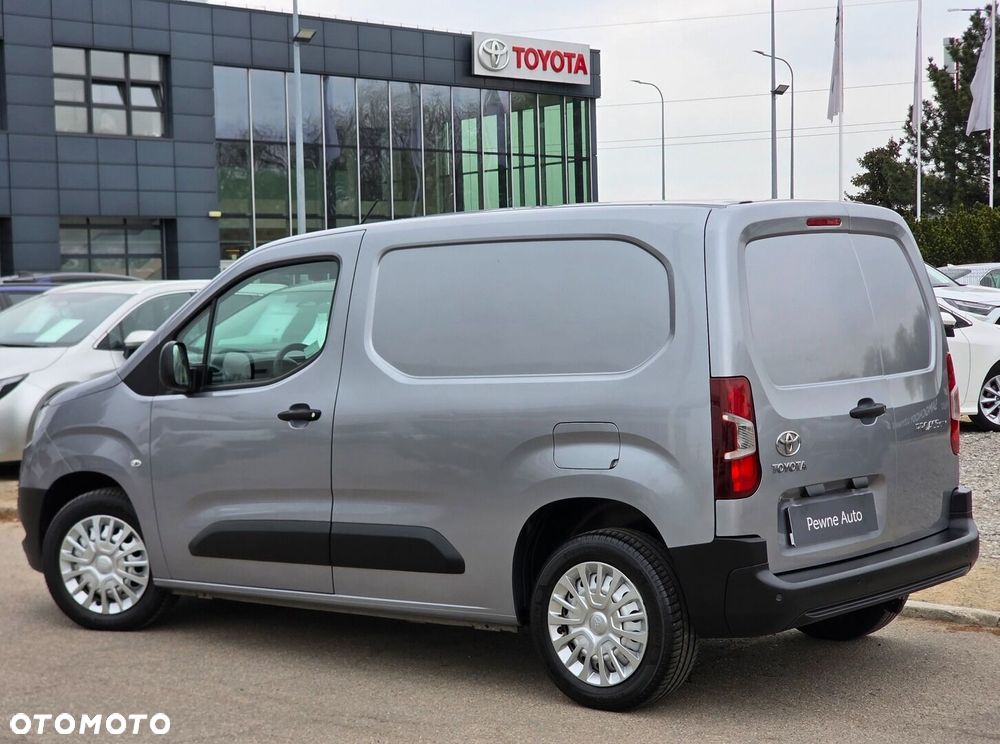 Toyota PROACE CITY - 21