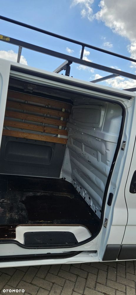 Renault Trafic - 9