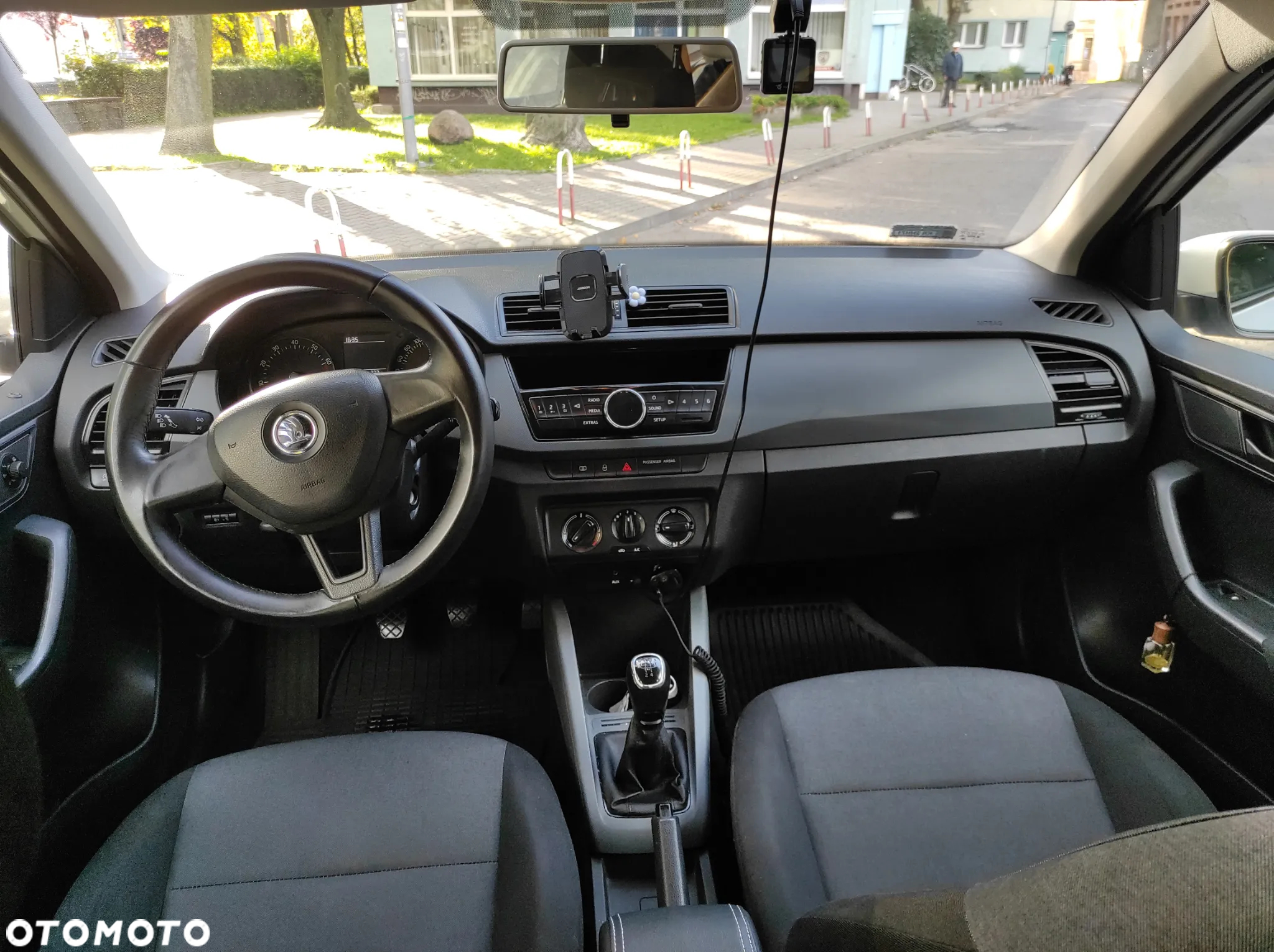 Skoda Fabia 1.2 TSI Active - 14
