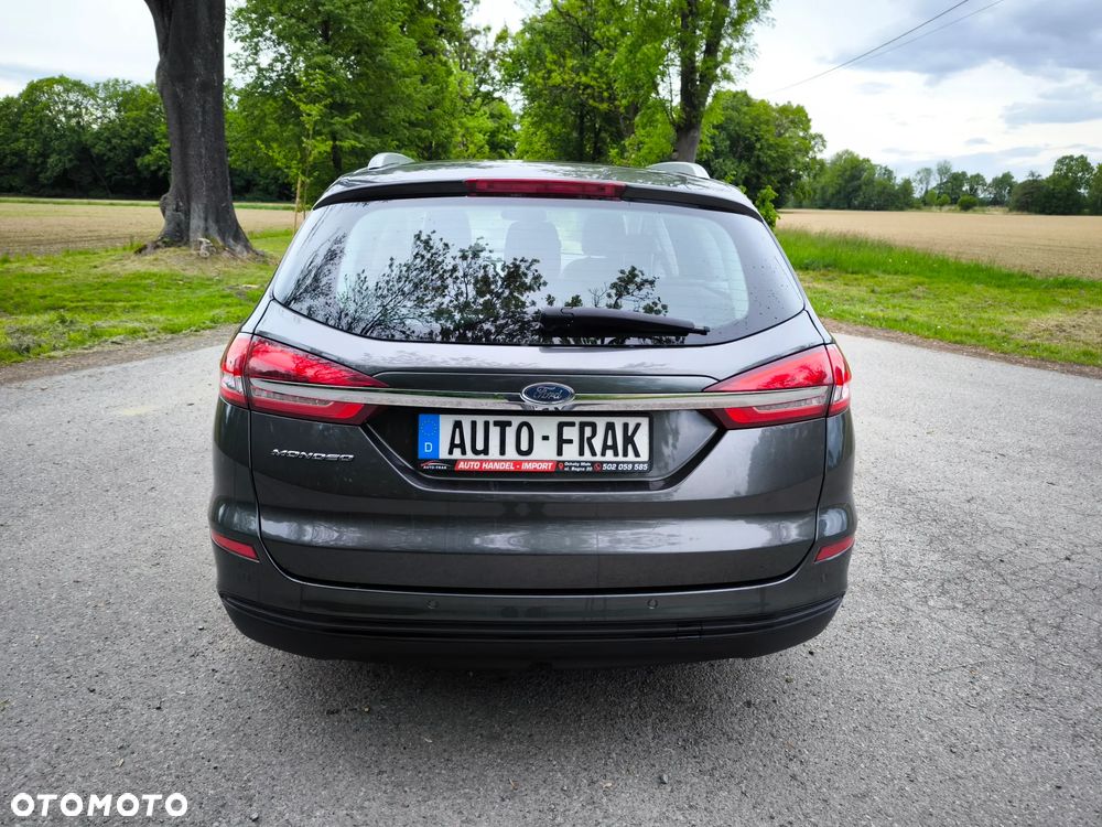 Ford Mondeo - 4